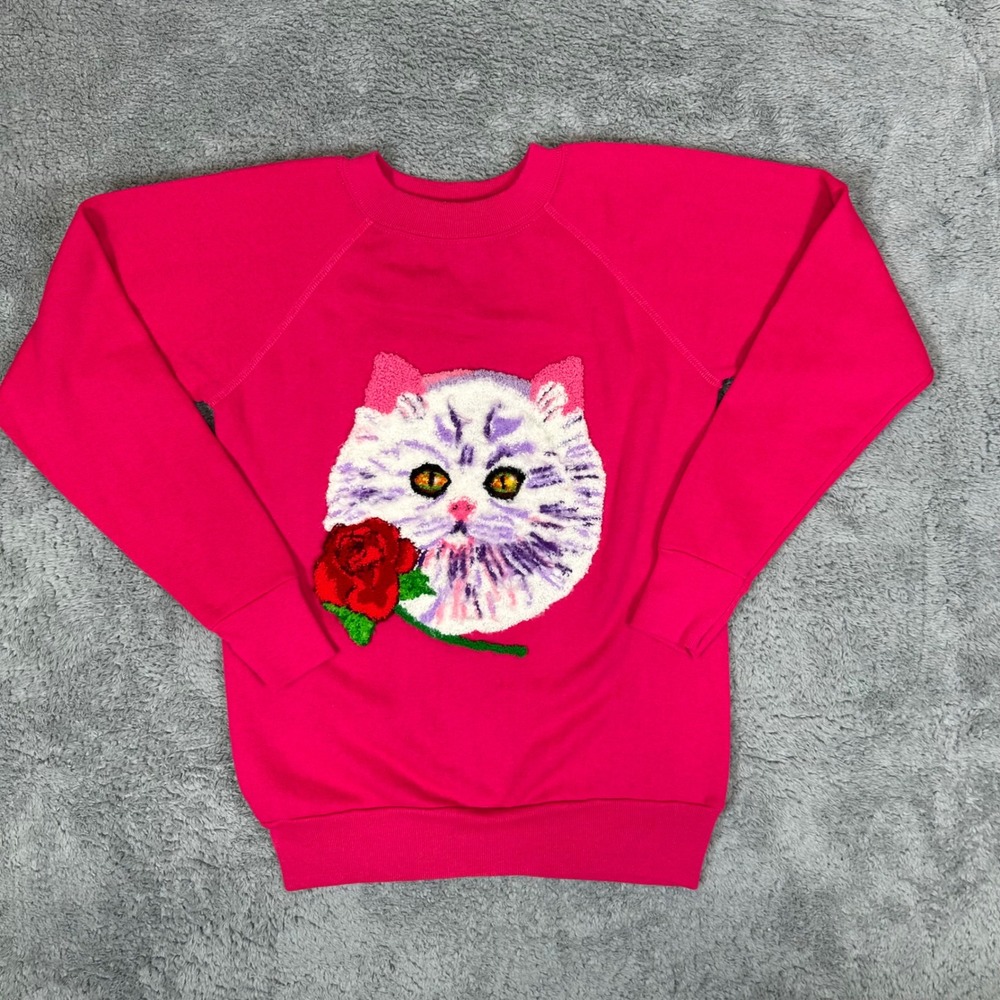 Vintage Pannill Hot Pink Cat Rose Latch Hook Sweatshirt Made in USA Small